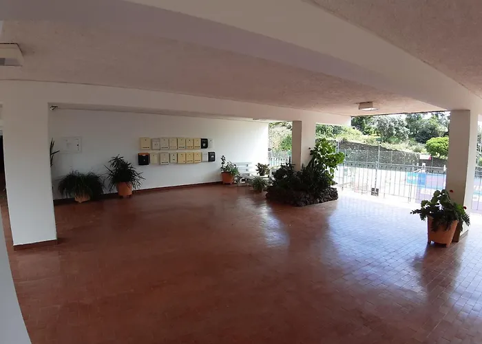 公寓 Matur Flats 2 *